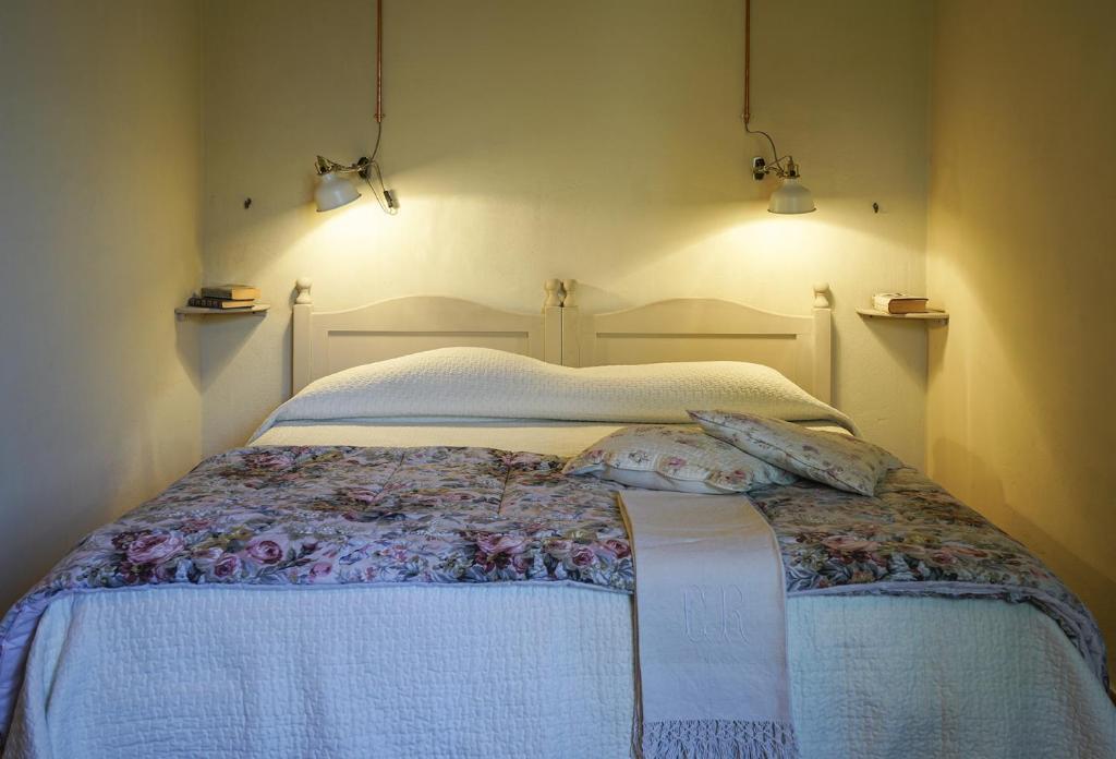 Locanda Degli Alberi Sassetta Extérieur photo