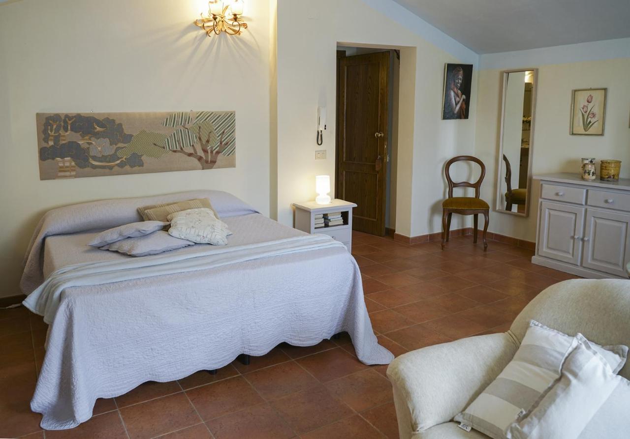 Locanda Degli Alberi Sassetta Extérieur photo