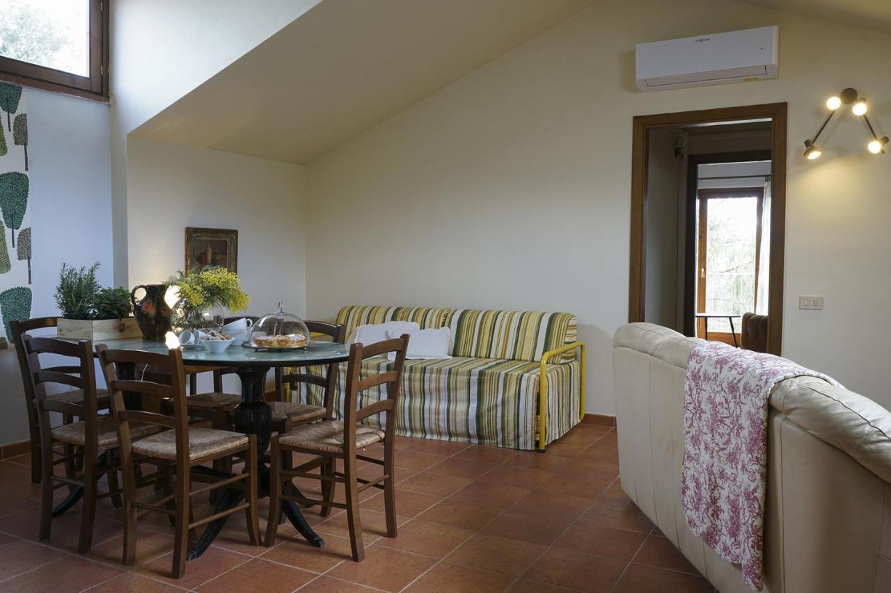 Locanda Degli Alberi Sassetta Extérieur photo